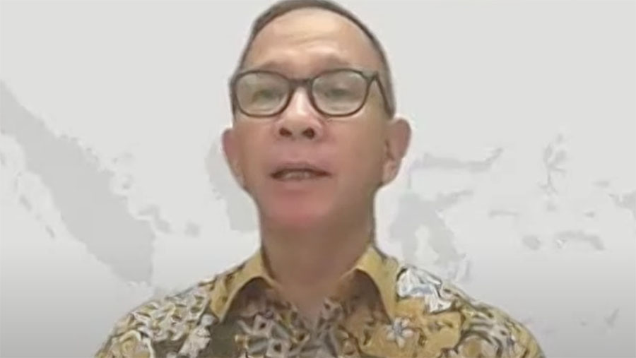 Ketua Dewan Komisioner OJK, Mahendra Siregar saat Hasil RDK Bulanan Juni 2024. (Youtube OJK)