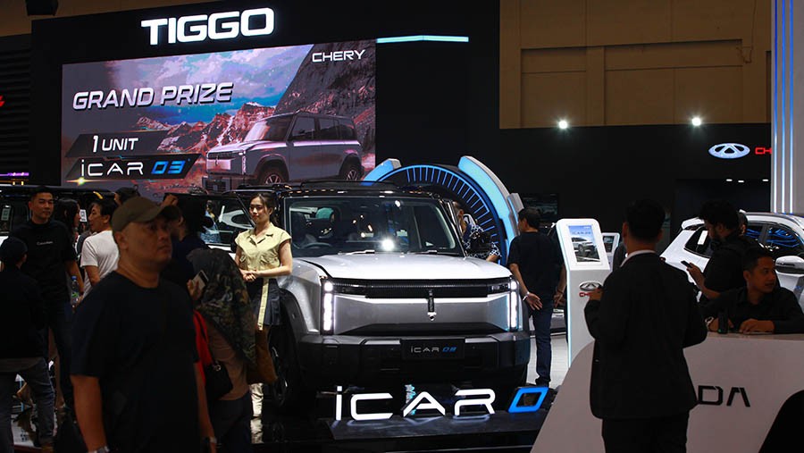 Chery yang sempat tenggelam dari pasar industri otomotif Indonesia, kini gencar memperkenalkan produk barunya. (Bloomberg Technoz/Andrean Kristianto)