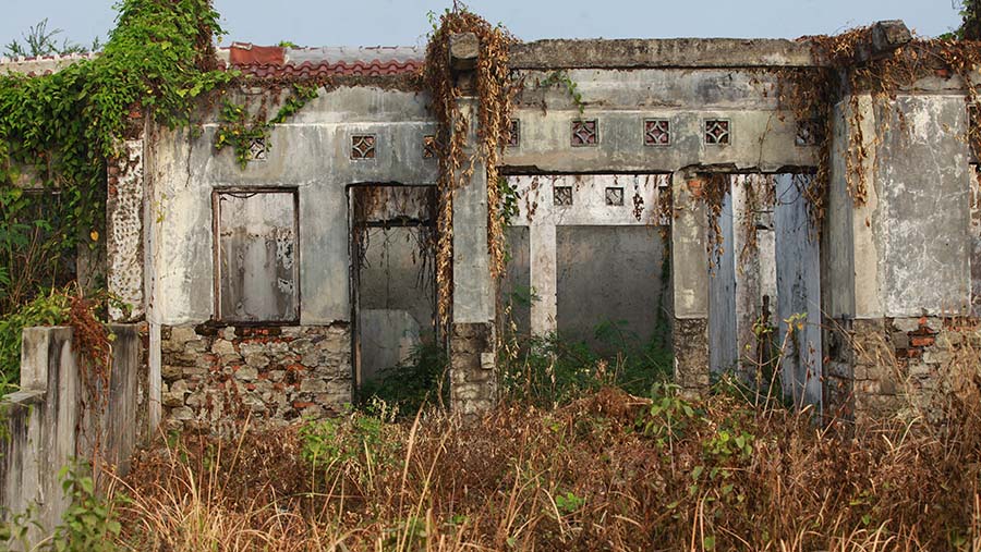 Proyek ini terkena masalah pembayaran pajak pada tahun 1998, tepat saat Orde Baru tumbang. (Bloomberg Technoz/Andrean Kristianto)