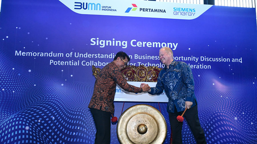 PT Pertamina (Persero) berkolaborasi dengan Siemens Energy mewujudkan energi berkelanjutan yang aman dan terjangkau di Indonesia. (Dok. Pertamina)