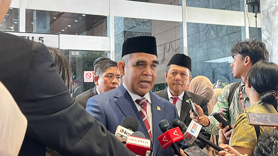 Wakil Ketua MPR RI Ahmad Muzani usai sidang tahunan MPR dan Pidato Kenegaraan di DPR, Jumat (16/8/2024). (Bloomberg technoz/Mis Fransiska Dewi)