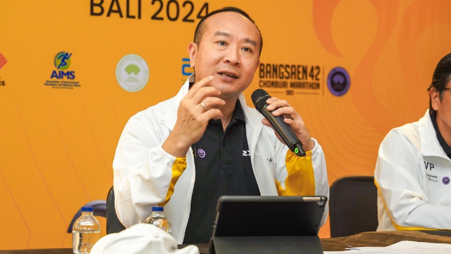 Presiden Direktur Maybank Indonesia, Steffano Ridwan 