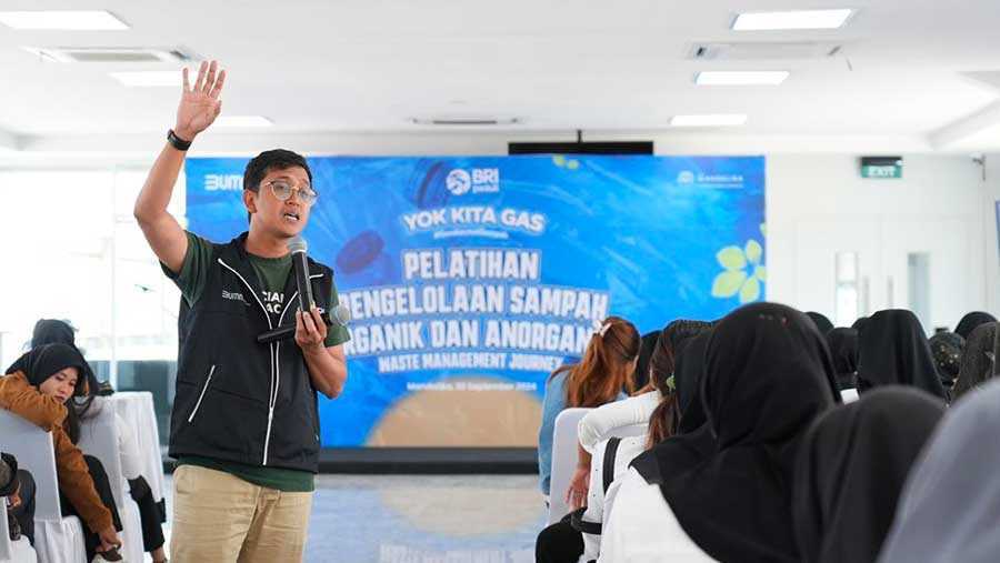 Peringati World Clean Up Day, BRI Hadirkan Pelatihan Pengelolaan Sampah dan Mesin RVM untuk Lingkungan di Mandalika v2 (BRI)