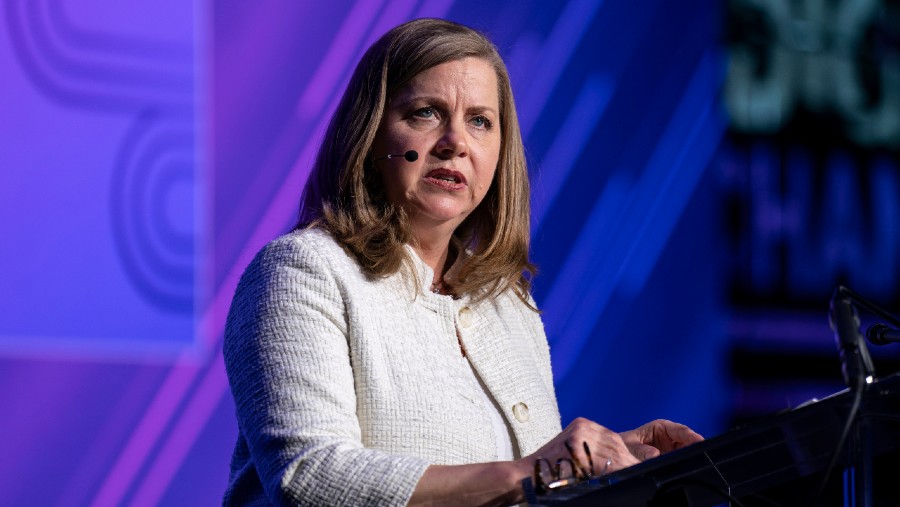 Anggota Dewan Gubernur Federal Reserve (the Fed) Michelle Bowman. (Dok. Bloomberg)