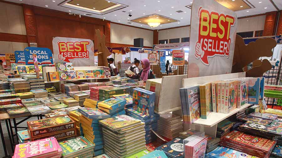 IIBF 2024 mencakup berbagai kegiatan, seperti pameran buku, peluncuran buku, serta temu penulis. (Bloomberg Technoz/Andrean Kristianto)