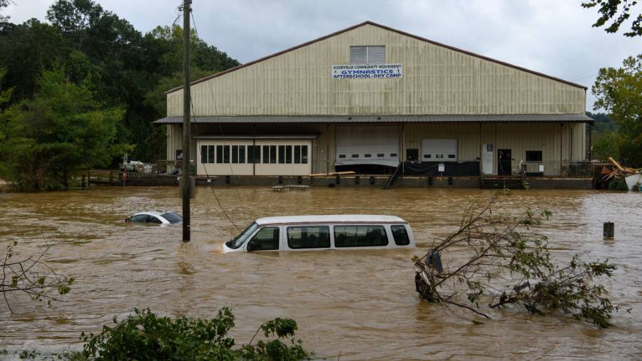 Banjir akibat badai Helene terjang Asheville, North Carolina. (Melissa Sue Gerrits/Getty Images)