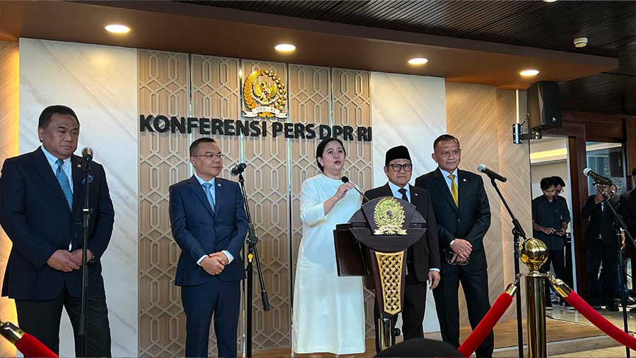 Pimpinan DPR RI periode 2019-2024 (Bloomberg Technoz/Mis Fransiska)