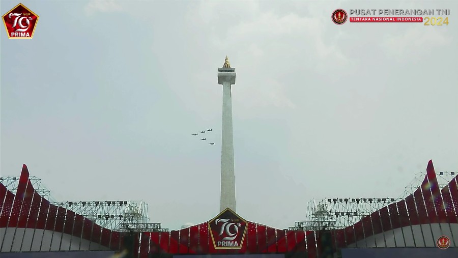 Suasana acara puncak HUT ke-79 TNI pada Sabtu di Lapangan Monas. (Tangkapan Puspen TNI)
