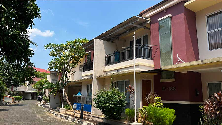 Suasana Kompleks Rumah Dinas Anggota DPR RI Kalibata, Jakarta Selatan, Senin (7/10/2024) (Bloomberg Technoz/Mis Fransiska)