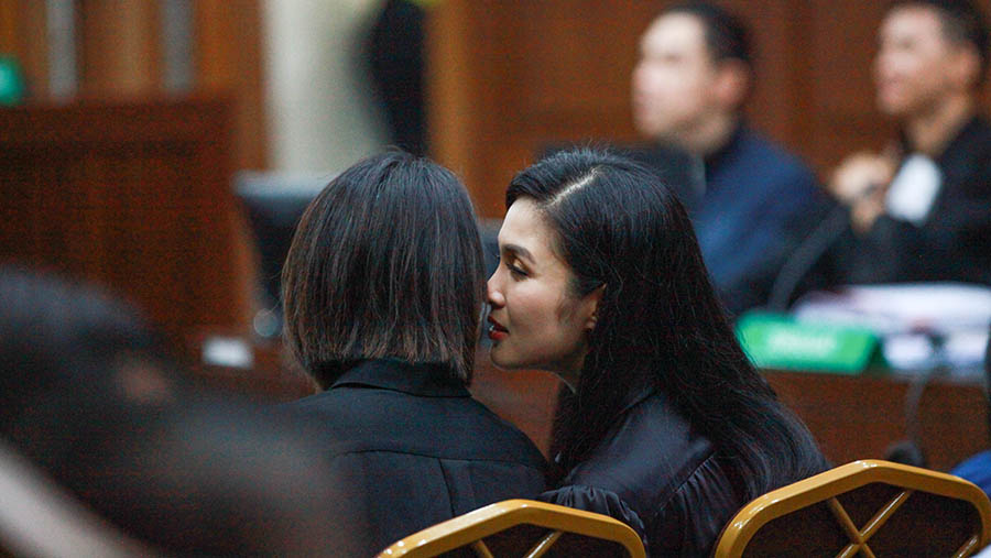 Sandra Dewi memberikan kesaksian dalam sidang Izin Usaha PT Timah di Pengadilan Tipikor, Kamis (10/10/2024). (Bloomberg Technoz/Andrean Kristianto)
