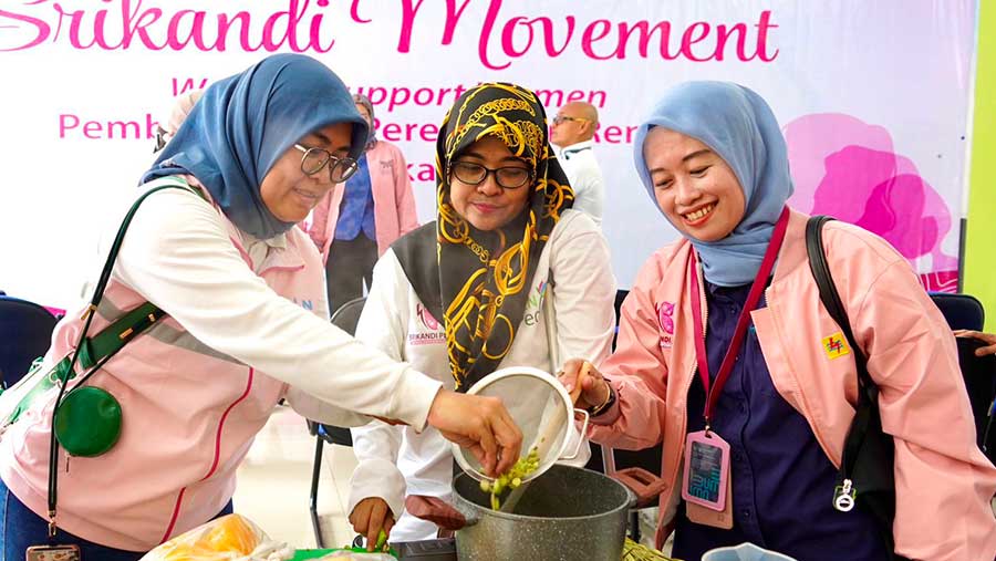 Kerek Ekonomi Keluarga, Srikandi Movement PLN Gelar Pelatihan dan Pendampingan Kelompok Perempuan Rentan (PLN)