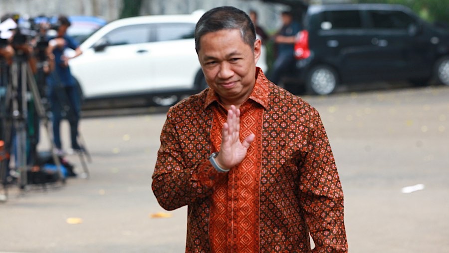 Ketua Umum Partai Gelora Anis Matta di kediaman Prabowo Subianto, Kertanegara, Jakarta, Selasa (15/10/2024). (Bloomberg Technoz/Andrean Kristianto)