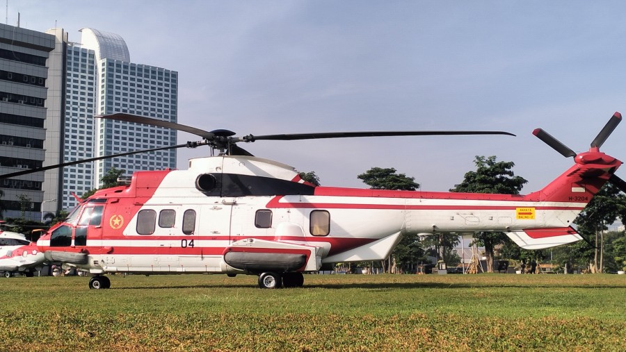 Helikopter Kepresiden Hingga Kendaraan Taktis Siaga Jelang Pelantikan Prabowo-Gibran, Minggu (20/10/2024)./Bloomberg Technoz-Sultan Ibnu Affan.