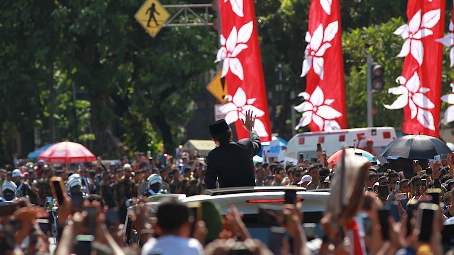 Usai upacara pisah sambut Jokowi meninggalkan Istana Negara dan pulang ke Solo. (Bloomberg Technoz/Andrean Kristianto)