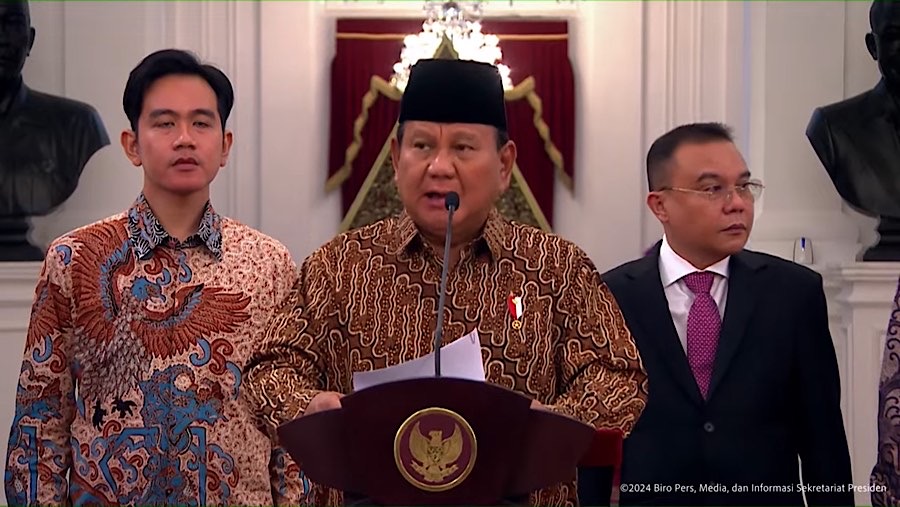 Presiden Prabowo Subianto mengumumkan menteri negara dalam pemerintahan periode 2024-2029. (Tangkapan Layar Youtube Setpres)