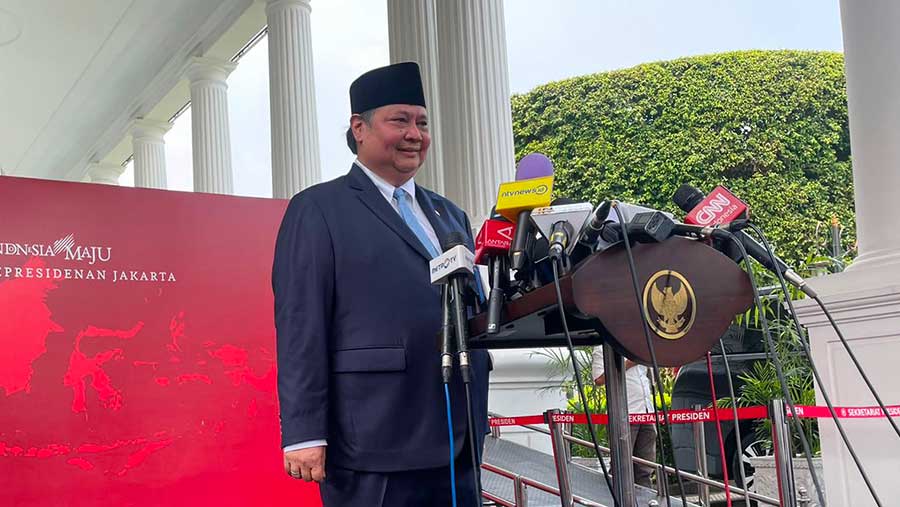 Airlangga saat Pelantikan Menteri Kabinet Merah Putih Masa Jabatan 2024-2029, Istana Negara, 21 Oktober 2024 (Bloomberg Technoz/Azura Yumna)