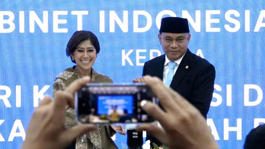 Budi Arie Setiadi saat pelepasan/penyambutan Menteri Komunikasi dan Digital baru Meutya Hafid. (Dok: Kominfo)