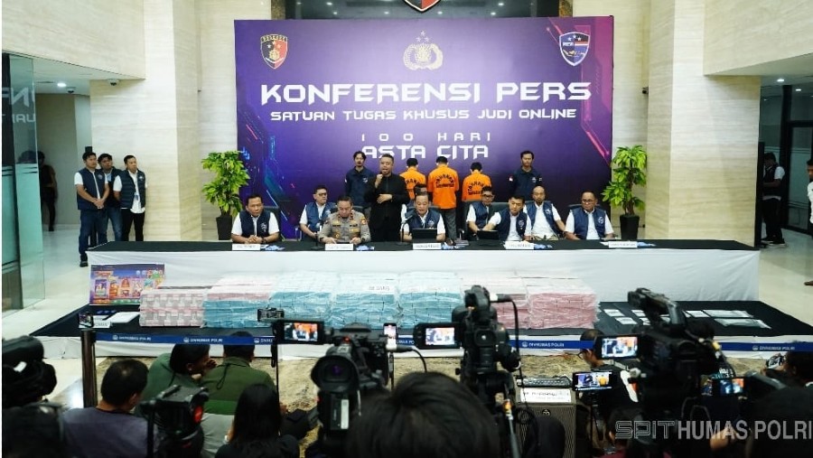 Konferensi Pers penanganan judi online internasional. (Dok Humas Polri)