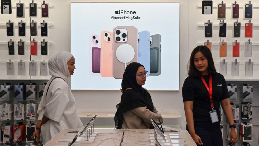 Ilustrasi jaringan ritel distributor Apple di Indonesia. (Bloomberg)