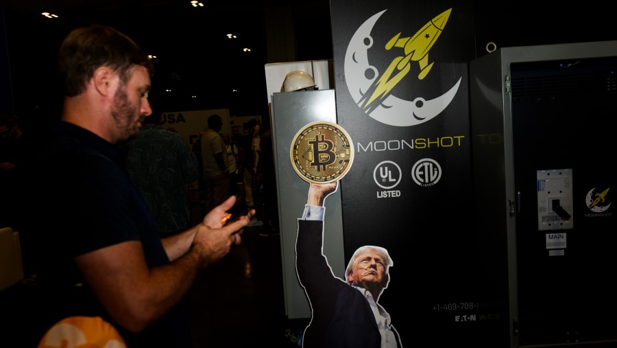 Situasi pergerakan harga Bitcoin jelang Pilpres AS berakhir. (Bloomberg)