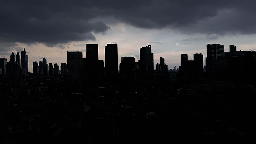 Suasana gedung bertingkat di Jakarta, Selasa (5/11/2024). (Bloomberg Technoz/Andrean Kristianto)