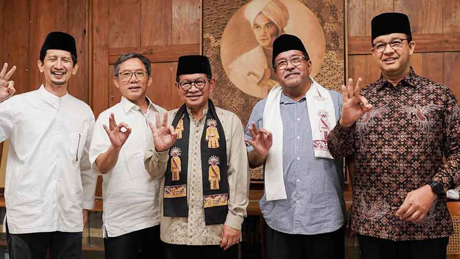 Pramono Anung dan Rano Karno di Kediaman Anies Baswedan (Instagram @pramonoanungw)