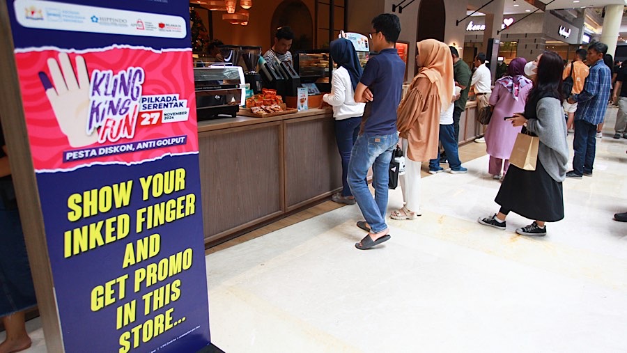 Selain mengurang angka golput, promo tersebut untuk mendukung pemulihan daya beli masyarakat. (Bloomberg Technoz/Andrean Kristianto)