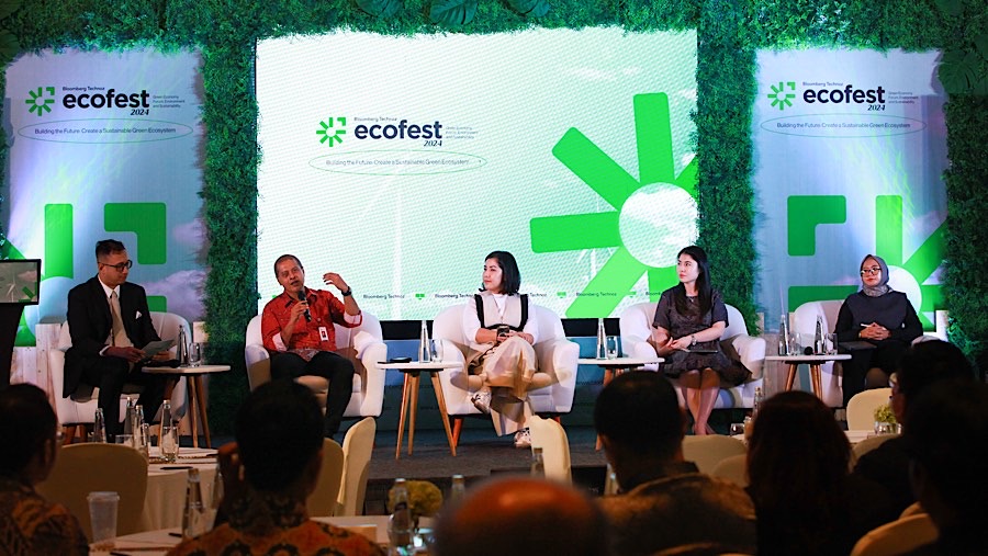 Dalam diskusi panel 1 membahas tema “How Green Taxonomy Can Help Prevent Greenwashing”. (Bloomberg Technoz/Andrean Kristianto)