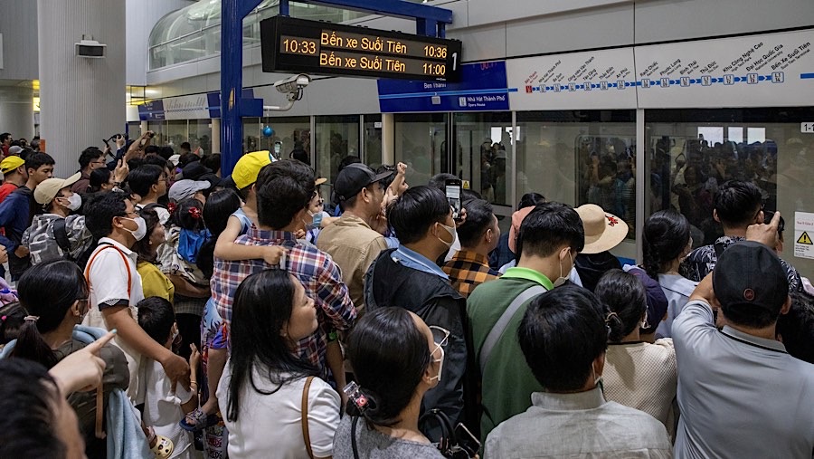 Pembangunan jalur metro ini dimulai pada tahun 2012 dan mendapat bantuan pembiayaan dari pemerintah Jepang. (Maika Elan/Bloomberg)