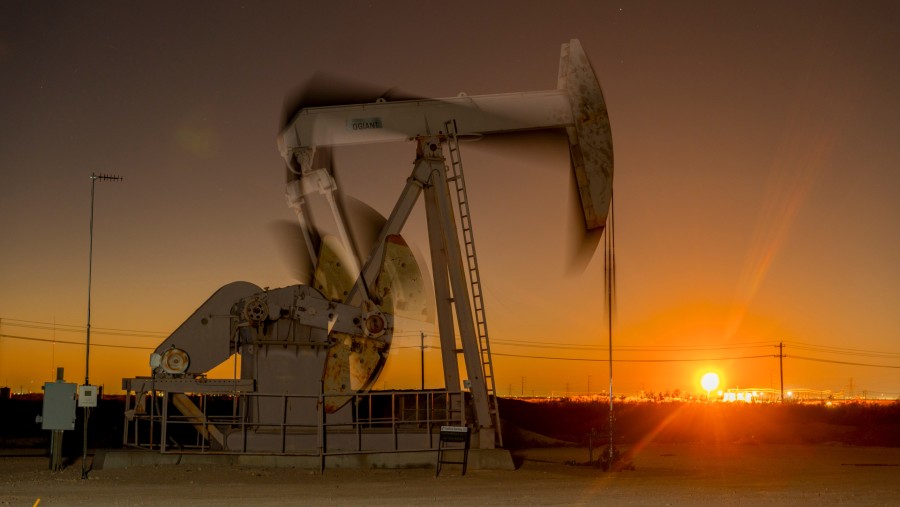 Oil pump jack./Bloomberg-Anthony Prieto