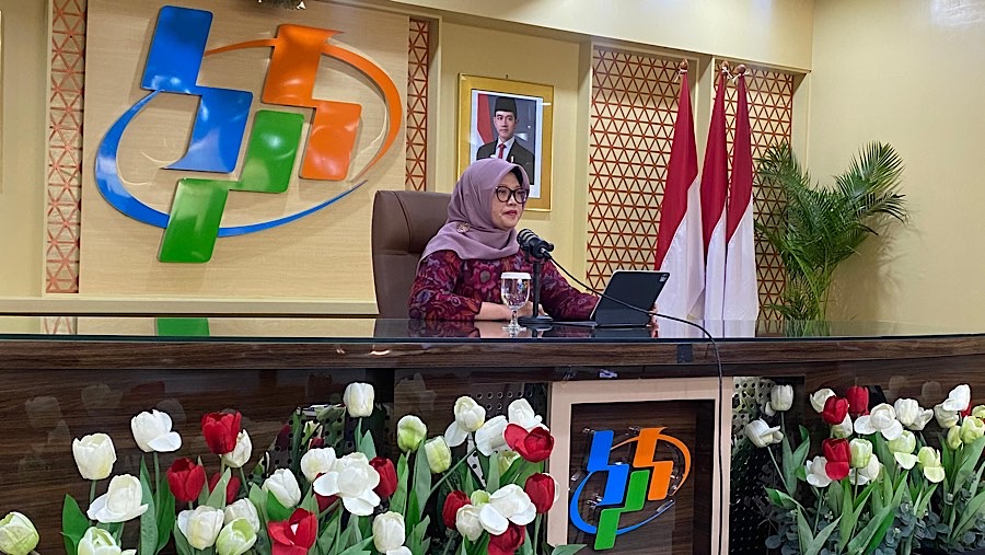 Deputi Bidang Distribusi dan Jasa, Badan Pusat Statistik (BPS) Pudji Ismartini dalam rilis BPS, Kamis (2/1/2025). (Bloomberg Technoz/Dovana Hasiana)
