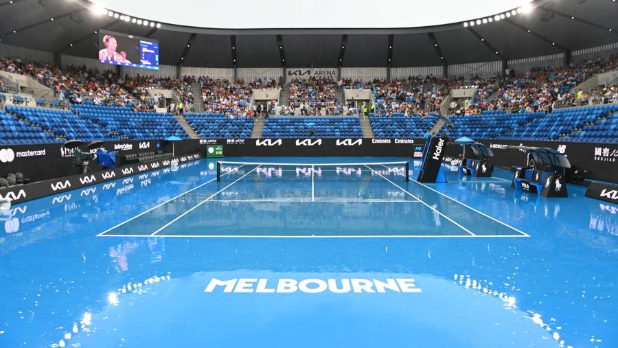 Turnamen tenis tahunan Australian Open di Melbourne. (James D Morgan/Getty Images via Bloomberg)
