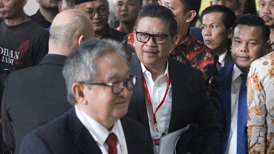 Hasto juga telah mengajukan permohonan praperadilan untuk melawan penetapan status tersangka itu.  (Bloomberg Technoz/Andrean Kristianto)