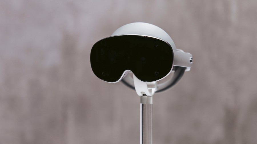 Moohan mixed-reality headset dari Samsung. (Bloomberg)
