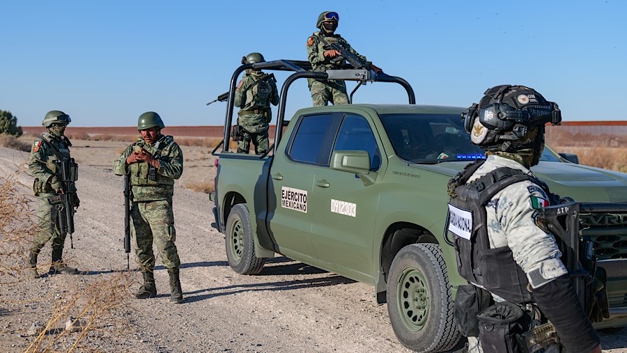 Meksiko sepakat mengerahkan 10.000 personel Garda Nasional ke perbatasan untuk menekan arus fentanyl dan migrasi ke AS. (David Peinado/Bloomberg)