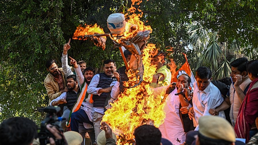 Mereka mengkritik perlakuan buruk terhadap warga negara India yang dideportasi selama perjalanan mereka dari AS.. (Prakash Singh/Bloomberg)