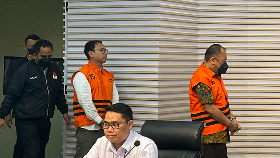KPK Tahan 2 Tersangka Korupsi PT PGN, Danny Praditya dan Iswan Ibrahim (Dok. Ist)