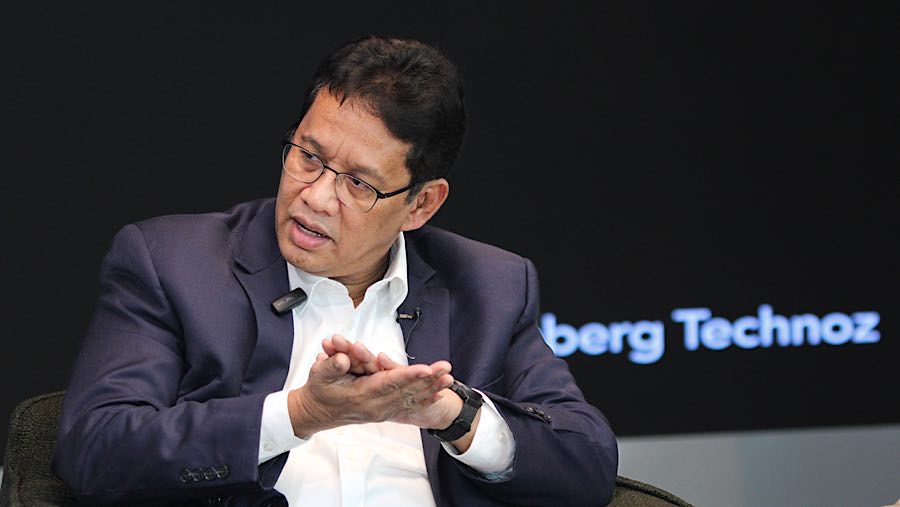 Ketua Dewan Komisioner LPS, Purbaya Yudhi Sadewa di kantor Bloomberg Technoz, Jakarta, Rabu (16/4/2025). (Bloomberg Technoz/Andrean Kristianto)