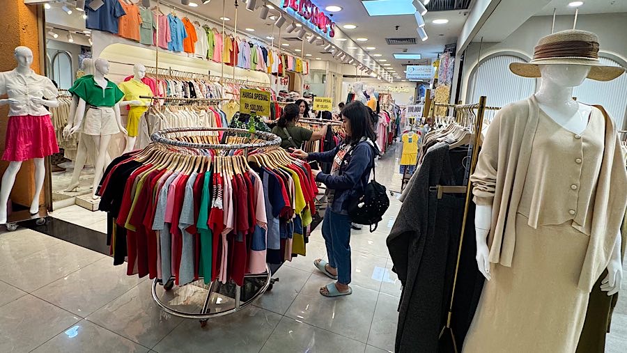 ITC Mangga Dua merupakan salah satu ‘surganya’ masyarakat untuk berbelanja. (Bloomberg Technoz/Andrean Kristianto)