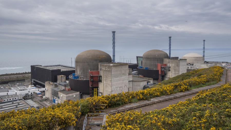 Pembangkit listrik tenaga nuklir Flamanville, dioperasikan oleh Electricite de France SA (EDF), di Flamanville, Prancis./Bloomberg-Nathan Laine