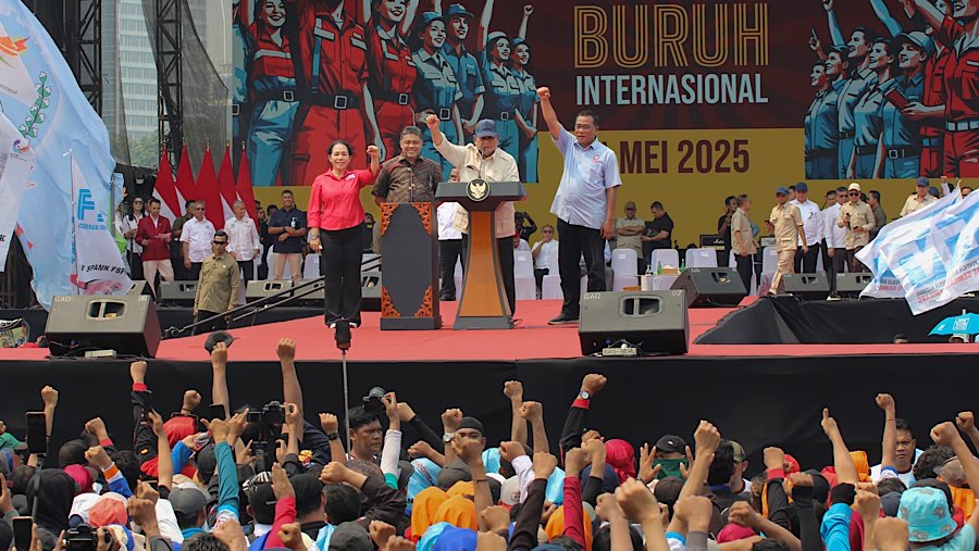 Presiden Prabowo Subianto mengguyur sederet ‘hadiah’ kepada kaum pekerja pada perayaan Hari Buruh atau May Day. (Bloomberg Technoz/Andrean Kristianto)