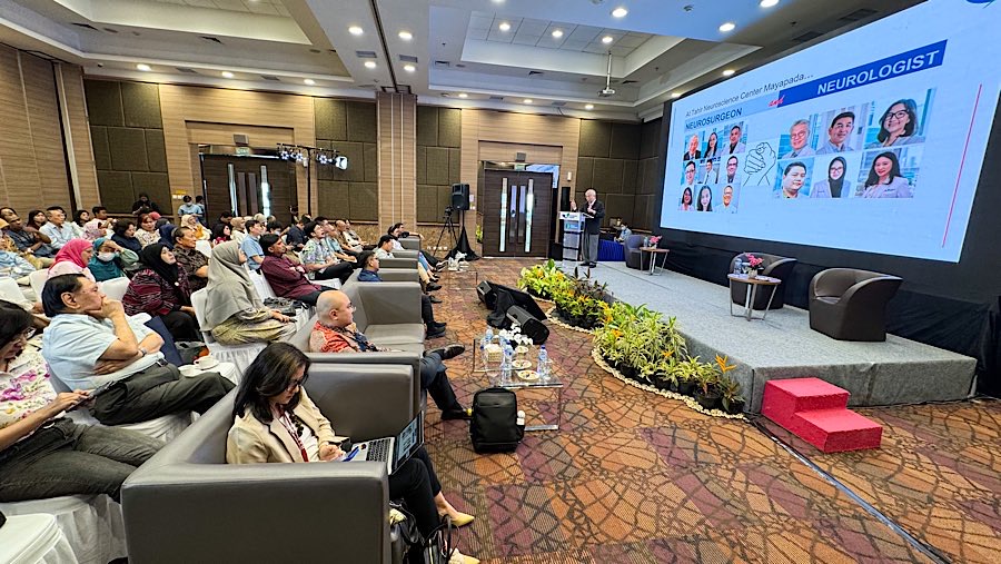 Seminar Recent Update of Neuroscience & Minimally Invasive Neurosurgery di Mayapada Hospital Jakarta Selatan. (Bloomberg Technoz/Andrean Kristianto)