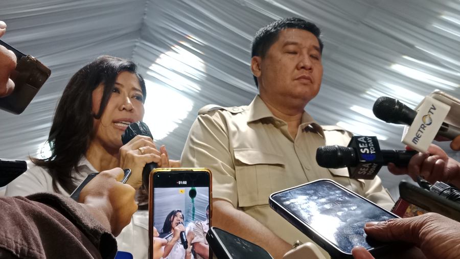 Menteri PKP Maruarar Sirait dan Menteri Komdigi Meutya Hafid. (Pramesti Regita Cindy/Bloomberg Technoz)