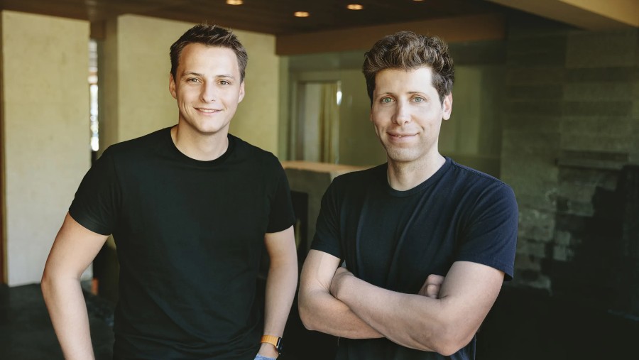 Alex Blania dan Sam Altman, para pendiri Tools for Humanity, perusahaan yang membangun World App, inisiator layanan Worldcoin dan WorldID. (Bloomberg)
