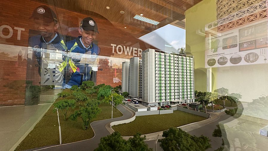 Rusunawa Jagakarsa dibangun sejak 2023 hingga 2024 di lahan seluas 1,8 hektare dengan tiga tower. (Bloomberg Technoz/Andrean Kristianto)