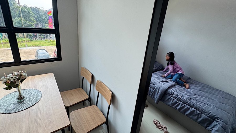 Pemprov DKI Jakarta meresmikan Rusunawa Jagakarsa di Jakarta Selatan. (Bloomberg Technoz/Andrean Kristianto)