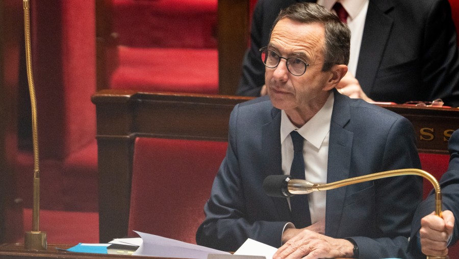 Menteri Dalam Negeri Perancis Bruno Retailleau. (Fotografer: Nathan Laine/Bloomberg)