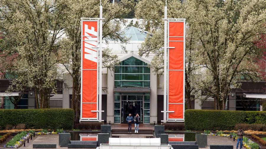 Kantor pusat Nike Inc. di Beaverton, Oregon. (Bloomberg)