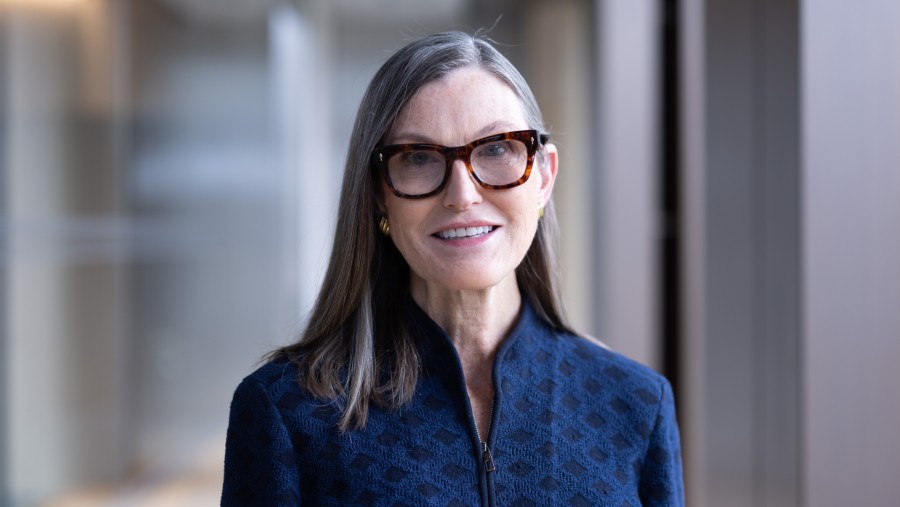 Cathie Wood, pemilik lembaga dana kelolaan Ark Investment. (Sumber: Bloomberg)
