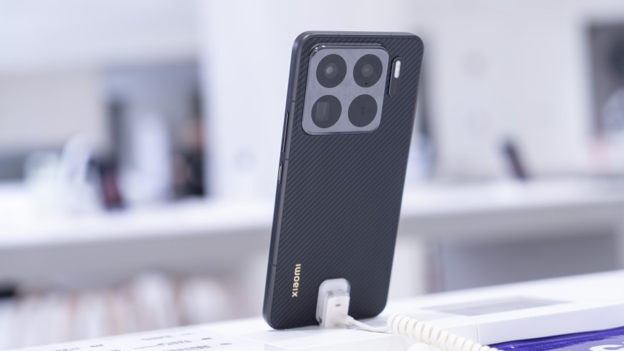 Ilustrasi smartphone, peluncuran Xiaomi Corp. 15S Pro. (Qilai Shen/Bloomberg)